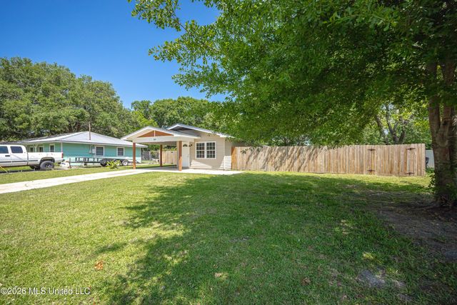 309 Teringo Circle, Ocean Springs, MS 39564
