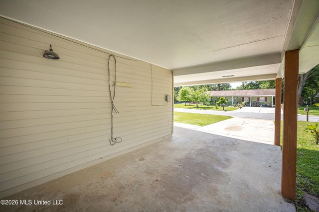 309 Teringo Circle, Ocean Springs, MS 39564