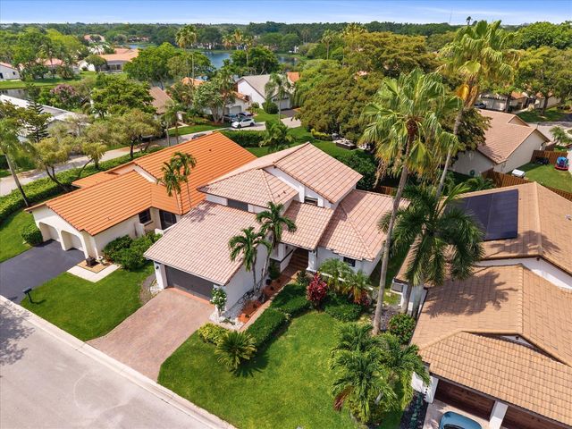 2116 Austin, Weston, FL 33326