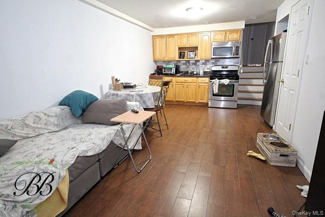 2078 Bergen Avenue, Brooklyn, NY 11234