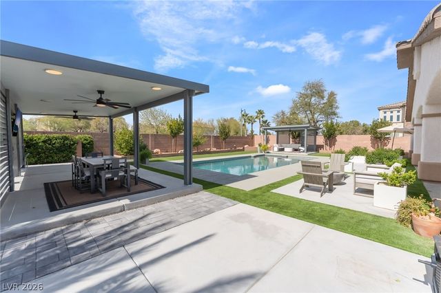 7581 Proud Meadows Street, Las Vegas, NV 89131