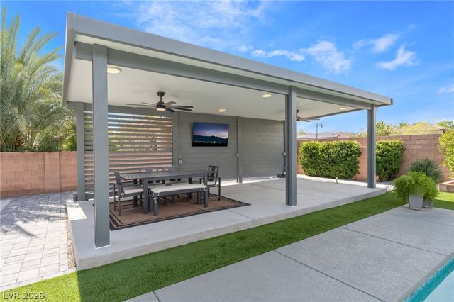 7581 Proud Meadows Street, Las Vegas, NV 89131