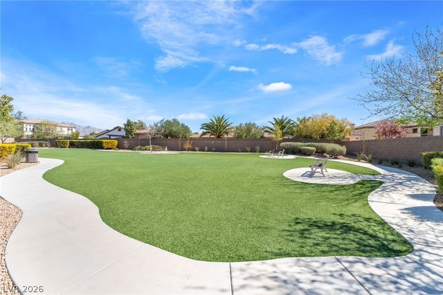 7581 Proud Meadows Street, Las Vegas, NV 89131