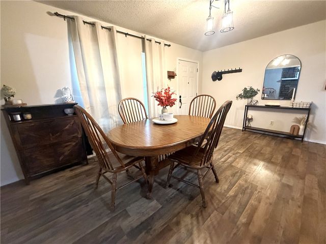 254 Hill Boulevard, London, AR 72847