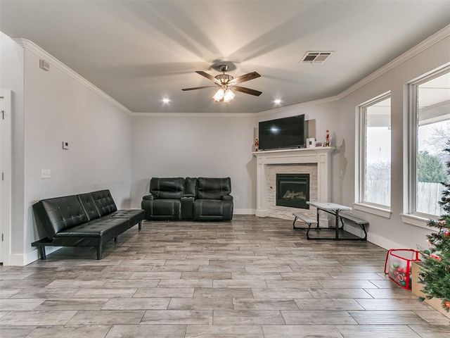 14108 Center Village Way, Piedmont, OK 73078