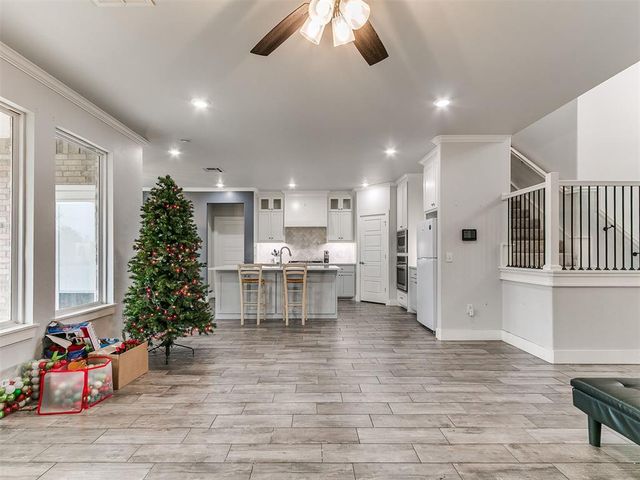 14108 Center Village Way, Piedmont, OK 73078