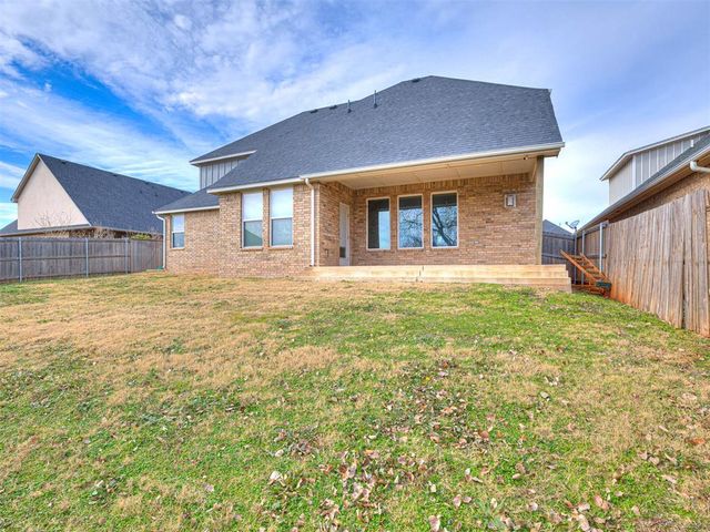14108 Center Village Way, Piedmont, OK 73078