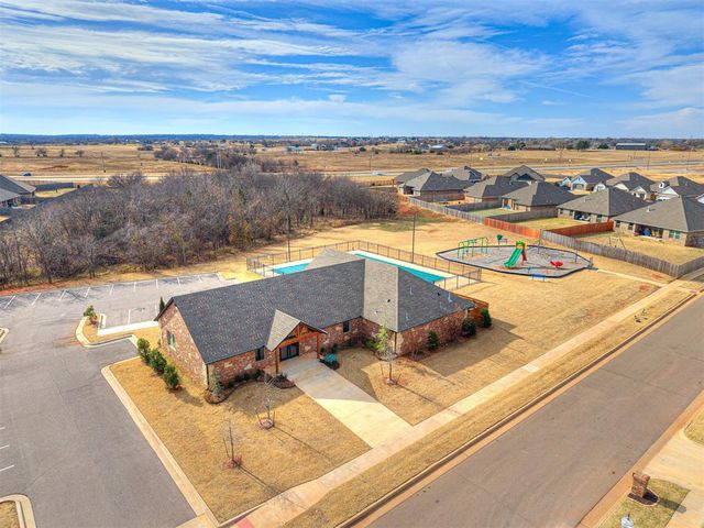 14108 Center Village Way, Piedmont, OK 73078