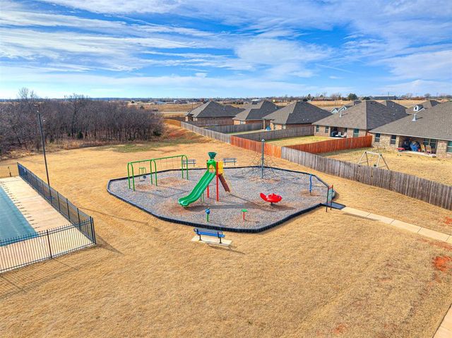 14108 Center Village Way, Piedmont, OK 73078