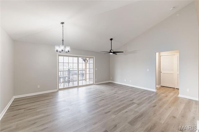 532 Bordeaux Way, St Peters, MO 63376