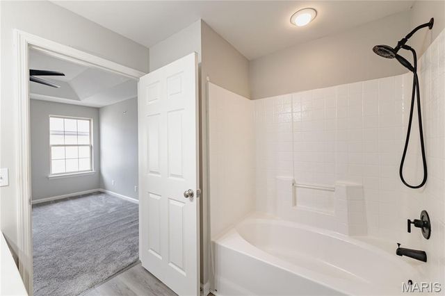 532 Bordeaux Way, St Peters, MO 63376