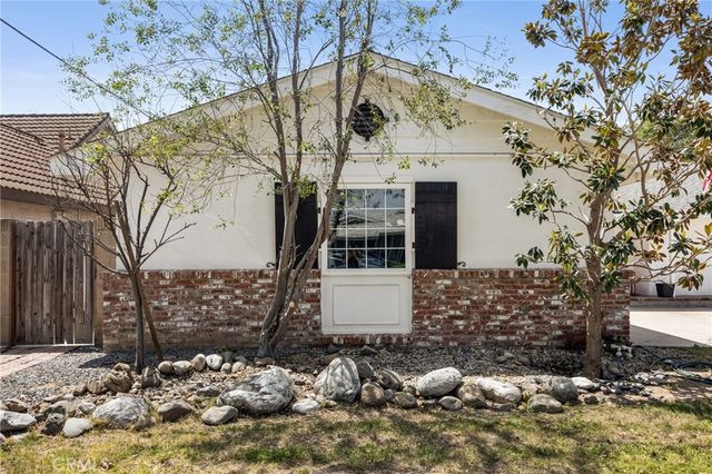 2748 E Dorothy, Orange, CA 92869