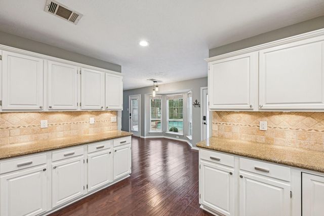 4923 Echo Falls Drive, Houston, TX 77345