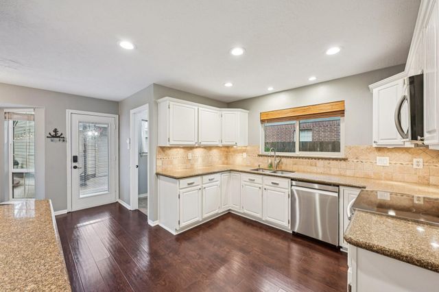 4923 Echo Falls Drive, Houston, TX 77345