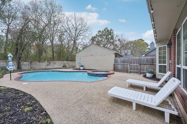 4923 Echo Falls Drive, Houston, TX 77345