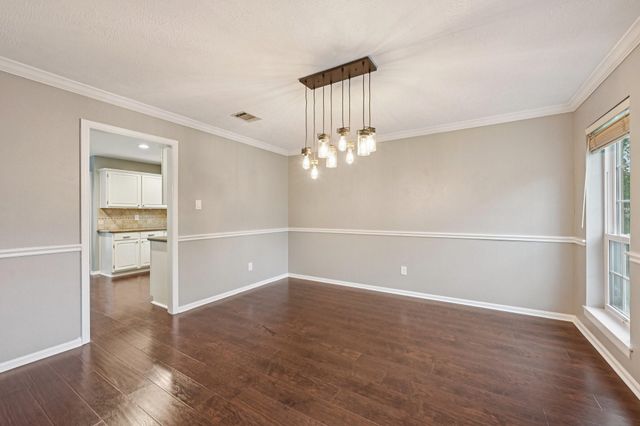 4923 Echo Falls Drive, Houston, TX 77345