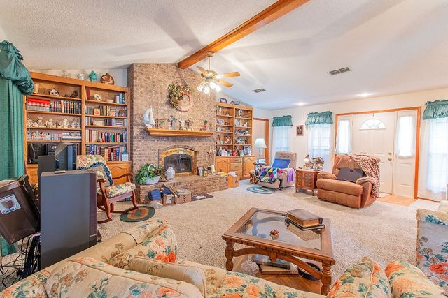 1000 N Waldrip Street, Grand Saline, TX 75140