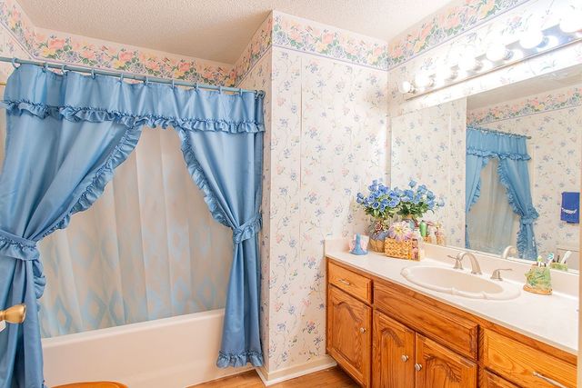 1000 N Waldrip Street, Grand Saline, TX 75140