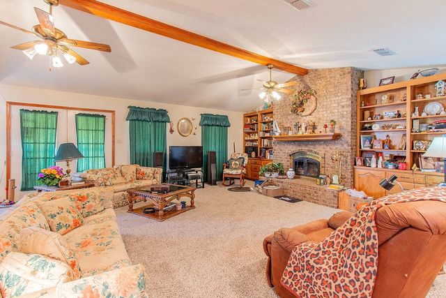 1000 N Waldrip Street, Grand Saline, TX 75140