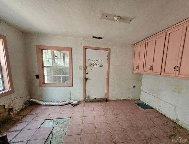 1006 E 12th Street, Mission, TX 78572