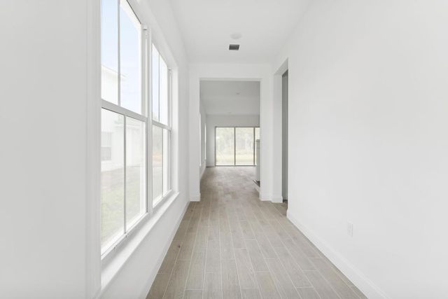 6790 SE Lost Pine Drive 29, Stuart, FL 34997