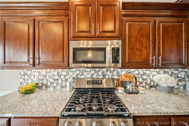 1623 E Fulton Place, Broken Arrow, OK 74012