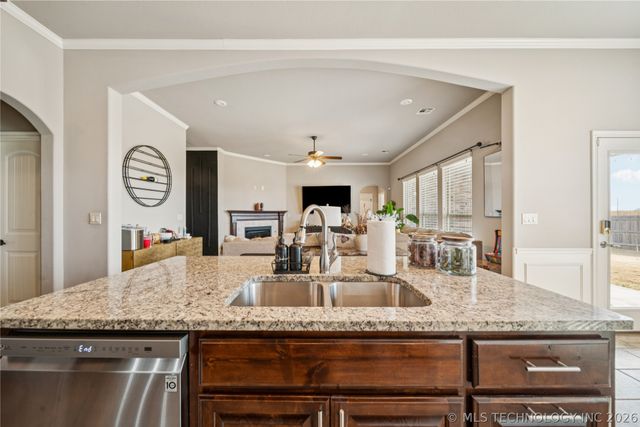 1623 E Fulton Place, Broken Arrow, OK 74012