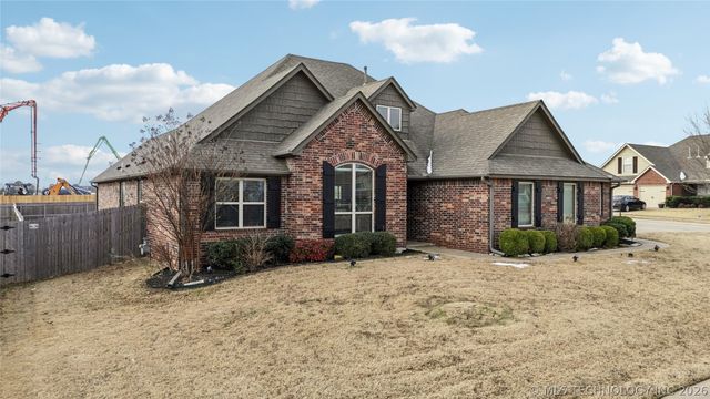 1623 E Fulton Place, Broken Arrow, OK 74012