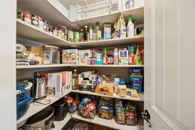 1623 E Fulton Place, Broken Arrow, OK 74012