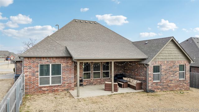 1623 E Fulton Place, Broken Arrow, OK 74012