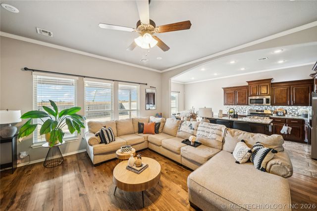 1623 E Fulton Place, Broken Arrow, OK 74012