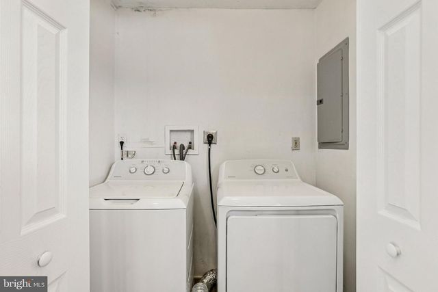 171 LONGSTREET DR, Gettysburg, PA 17325