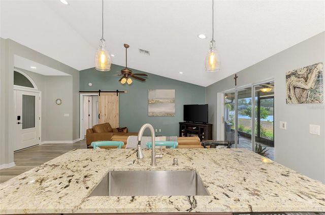 684 SUGARWOOD TRAIL, Venice, FL 34292