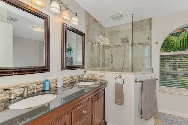 684 SUGARWOOD TRAIL, Venice, FL 34292