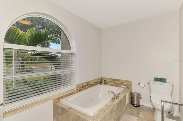 684 SUGARWOOD TRAIL, Venice, FL 34292