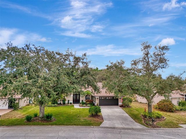 684 SUGARWOOD TRAIL, Venice, FL 34292