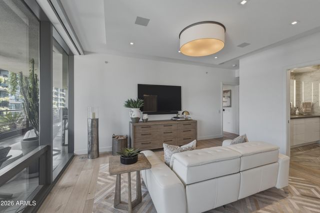 7120 E KIERLAND Boulevard 906, Scottsdale, AZ 85254