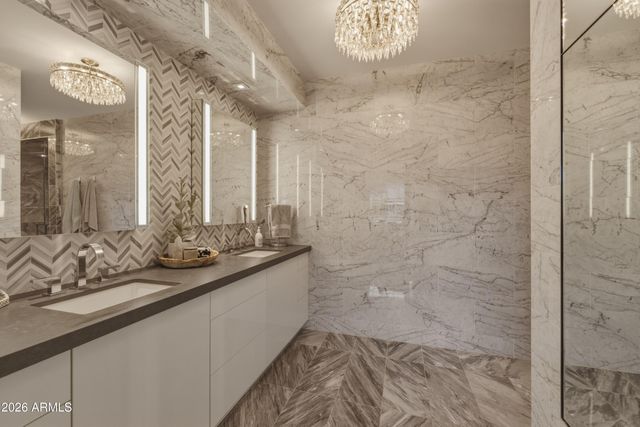 7120 E KIERLAND Boulevard 906, Scottsdale, AZ 85254