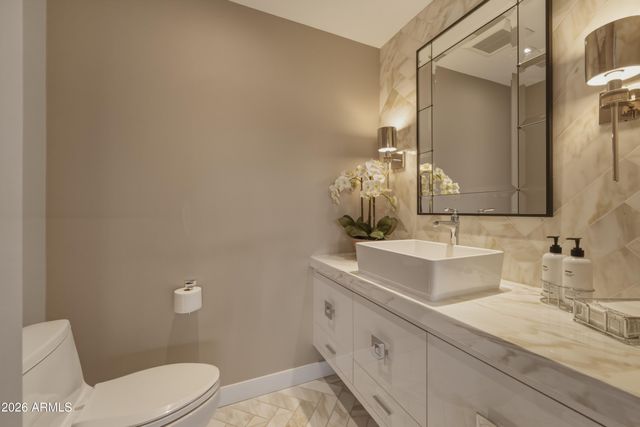 7120 E KIERLAND Boulevard 906, Scottsdale, AZ 85254
