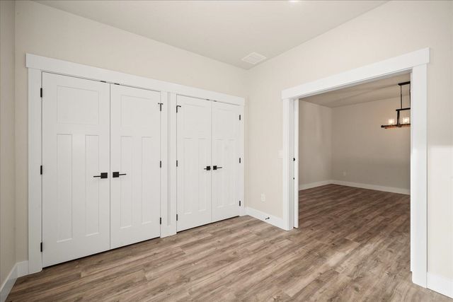 18069 N Morton Ct, Colbert, WA 99005