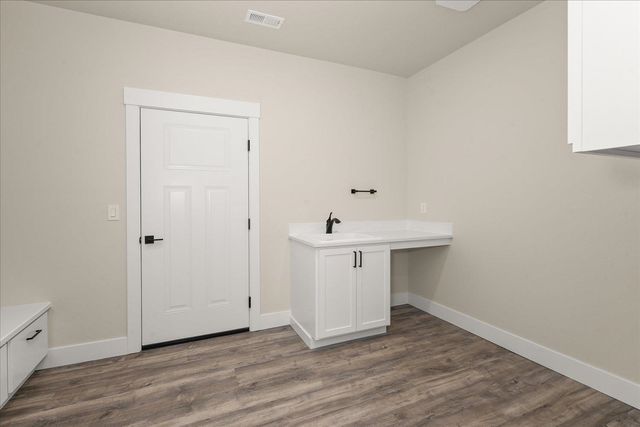 18069 N Morton Ct, Colbert, WA 99005
