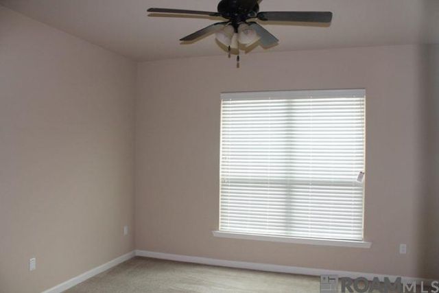 37237 Market Place Dr, Prairieville, LA 70769