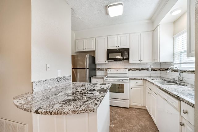 12500 Brookglade Circle 172, Houston, TX 77099
