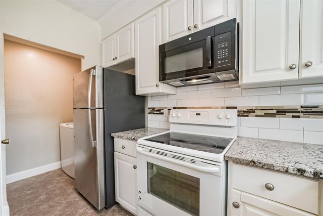 12500 Brookglade Circle 172, Houston, TX 77099