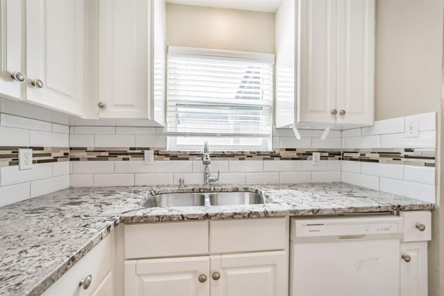 12500 Brookglade Circle 172, Houston, TX 77099