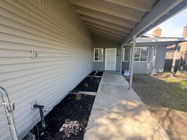 3059 Juliet, Stockton, CA 95205