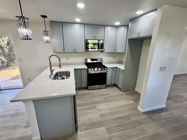 3059 Juliet, Stockton, CA 95205