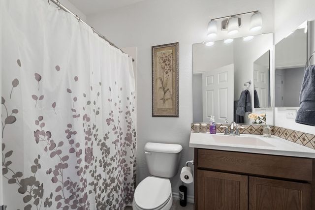678 E Cobble Stone Drive, Queen Creek, AZ 85140