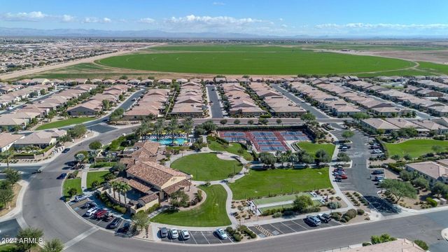 678 E Cobble Stone Drive, Queen Creek, AZ 85140