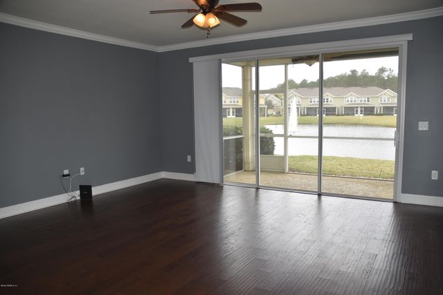 6852 WOODY VINE Drive, Jacksonville, FL 32258